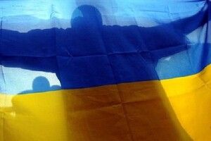 В Росії заарештували чоловіка, який прийшов на роботу в синьо-жовтій куртці