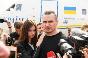 Олег Сенцов на рідній землі: «Боротьба триває! Перемога буде за нами! Слава Україні!»