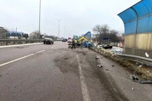 На трасі Київ–Чоп біля Рівного сталися дві аварії: відомі подробиці (Фото)