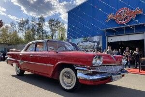 «Волинянка» підкорює столицю: легендарні луцькі авто покажуть на фестивалі в Києві (Фото)