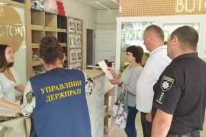 У громаді на Волині влаштували полюваня на зарплати «у конвертах»