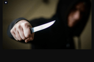 Український поліцейський застрелив нападника, який поранив 5 людей