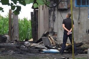 В поліції назвали попередню причину пожежі на Волині, в якій загинули батько і чотирирічна донька