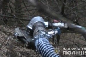 Двоє лучан «присмокталися» до магістрального нафтопроводу «Дружба»