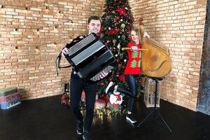 Чудовий український гурт прикрасить піснями ваш вечір