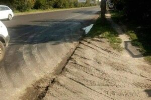 У Луцьку вартові виявили вантажівку, яка вивезла на дорогу бруд з будови