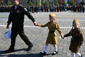 «Тиснуть на батьків і педагогів»: на Запоріжжі окупанти змушують почати навчальний процес