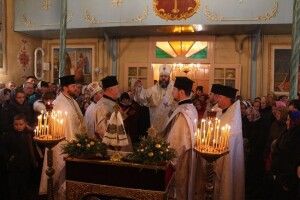 Митрополит Михаїл очолив Божественну літургію в Боголюбах