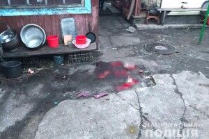 На Рівненщині 17-річний хлопець зарубав листоношу заради грошей