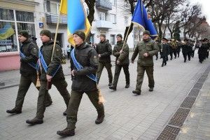 5 річницю створення Нацгвардії у Луцьку відзначили музичним флешмобом