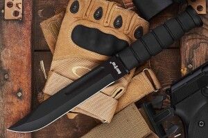 Для чого варто купити тактичний ніж, чого від нього чекати і чого вимагати