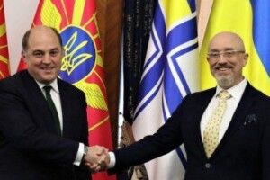 «Віскі вже в дорозі»: Воллес розповів про код, який використовував із Резніковим