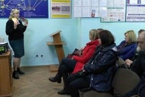 Залізничникам розповіли про сімейні форми влаштування дітей