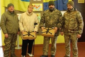 На Волині пенсіонерка придбала два дрони для захисників