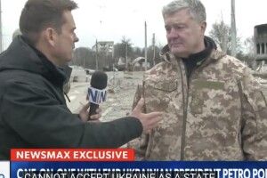 Порошенко розповів американцям про фейки роспропаганди: Буча – це справжня війна, де загинули сотні українців