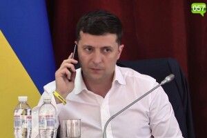 Зеленський поговорив з «луцьким» терористом «Плохим»