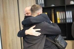 У Львові син посмертного донора зустрівся з людьми, які живуть завдяки його батьку