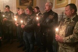 У Луцьку помолилися за душі загиблих байкерів (фото)