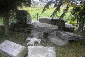 Жителя Ківерцівщини звинувачують у вандалізмі 