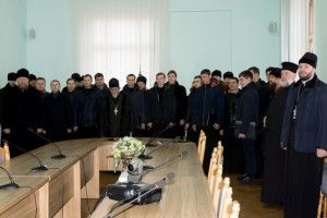 У нашій редакції побували колядники. Дякуємо за чудові різдвяні піснеспіви! (Фото, відео)