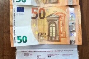 На «Ягодині» молдаванин давав прикордоннику сто євро, щоб той пустив в Україну 