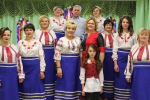 У Шацьку дали лиха закаблукам під... «На теплоходе музыка играет» (Фото)