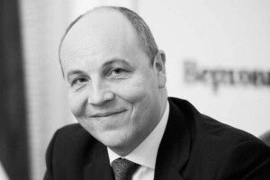 Затримали підозрюваного у вбивстві Андрія Парубія