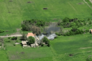 З першого пострілу: ЗСУ знищили командний пункт росіян зі зброї НАТО (Відео)