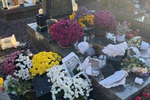 У Львові на цвинтарі вандали пошкодили могили військових 