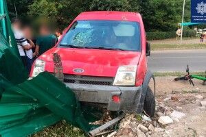 Цієї ночі в Луцьку нетверезі водії вчиняли ДТП, їздили зі зброєю та пропонували хабара