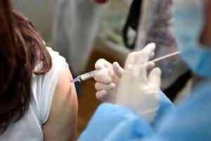 Новий рекорд щеплень за добу – захист від COVID-19 має вже 5,5% волинян