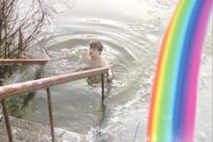 У ЗАСНІЖЕНИЙ ПАРК МОРЖІВ КЛИЧЕ… ВЕСЕЛКА