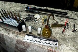 На Рівненщині затримали волинянина з гранатами та дроном у багажнику