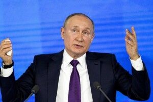 Путін тричі переносив дату вторгнення до України – розвідка