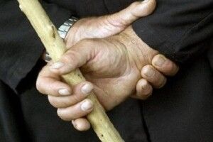 У Луцьку хулігани побили палицями 17-річного хлопця