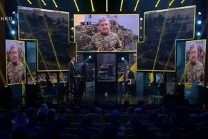Закривавлені іграшки і дитячі візочки у Краматорську: Порошенко в ефірі італійського телеканалу закликав світ притягнути путіна до відповідальності