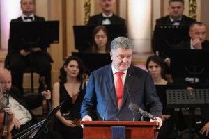 Сенсаційна заява Петра Порошенка у місті Лева