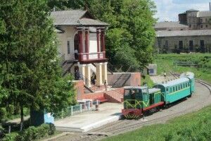 Лучани карколомними темпами збирають підписи за збереження в Луцьку Дитячої залізниці