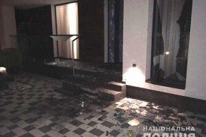 У Рівному знову кинули гранату в будинок підприємця