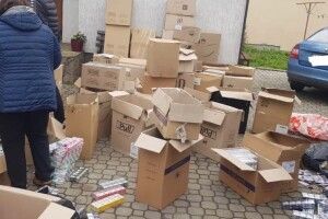 Із осель волинян вилучили контрафактний алкоголь та цигарки вартістю 1,5 мільйона гривень (Фото)