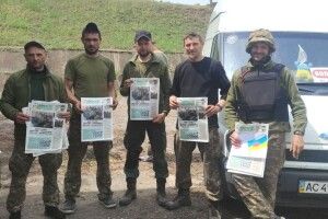  Горохівські волонтери знову передали на передову автомобіль від земляків з-за кордону