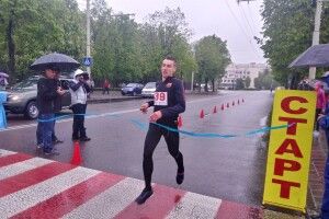 В Луцьку стартувала легкоатлетична естафета (Фото)