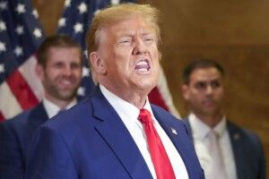 Суд зобов’язав Трампа виплатити The New York Times 400 тисяч доларів