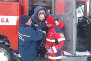 На Волині медик з пацієнтом доїхали в лікарню на пожежній автоцистерні