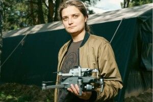 «Тисячі дронів-убивць полюватимуть на людей»