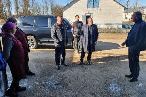 Чиновники відвідали волинське господарство, три доярки якого отримали ордени княгині Ольги (Фото)