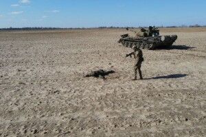 Окупанти взяли в полон британців, які намагалися евакуювати матір з дітьми