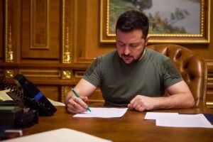 Зеленський підписав закон про легалізацію медичного канабісу