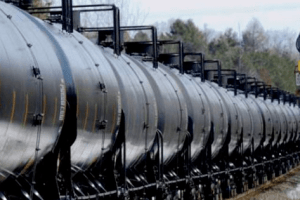 Україна в січні-липні імпортувала нафтопродуктів на три мільярди доларів