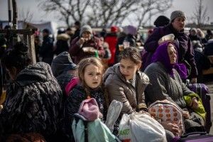 Батькам радять зробити дітям інформаційні бірки: які дані вказати